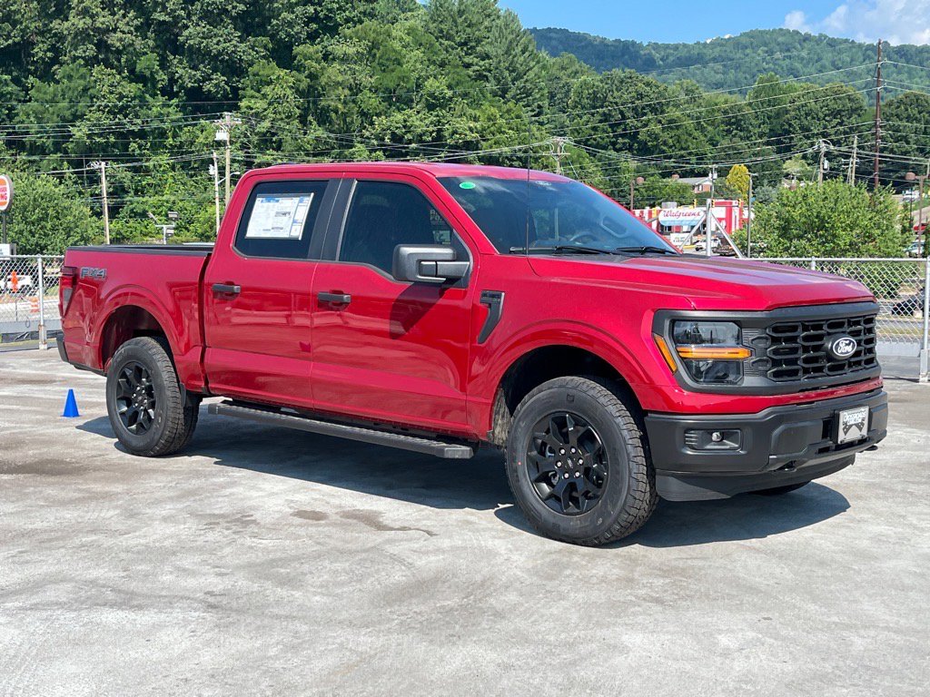 New 2025 Ford F150 STX w/ Equipment Group 201A FX4