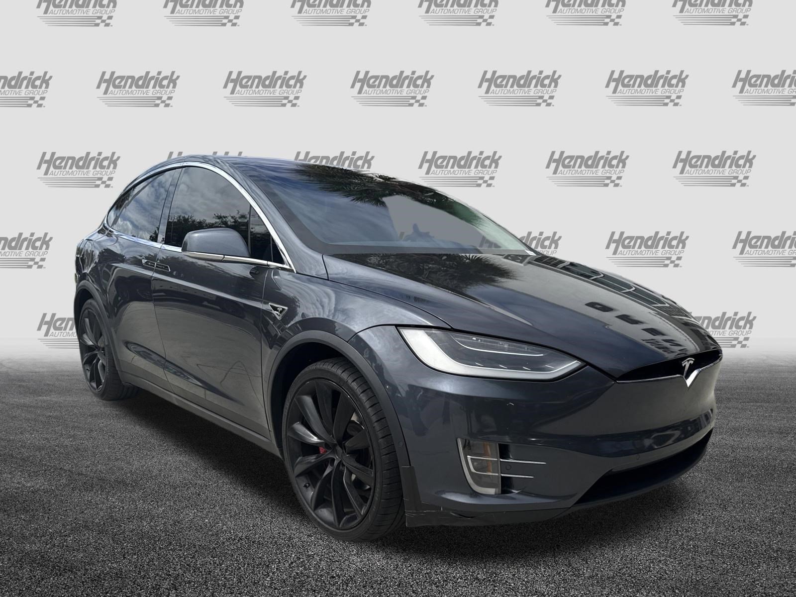 Used 2016 Tesla Model X P90D image 2