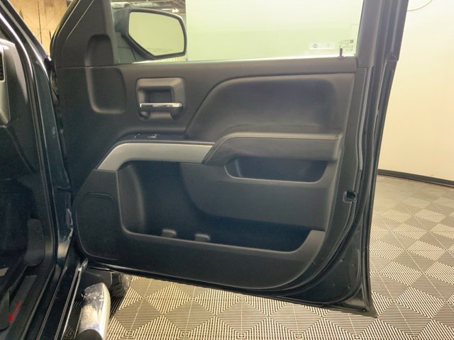 Used 2018 Chevrolet Silverado 1500 LT w/ All Star Edition AWD/4WD image 27