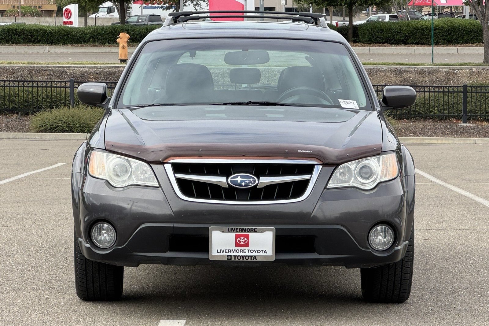 Used 2008 Subaru Outback 2.5i Limited AWD/4WD image 9