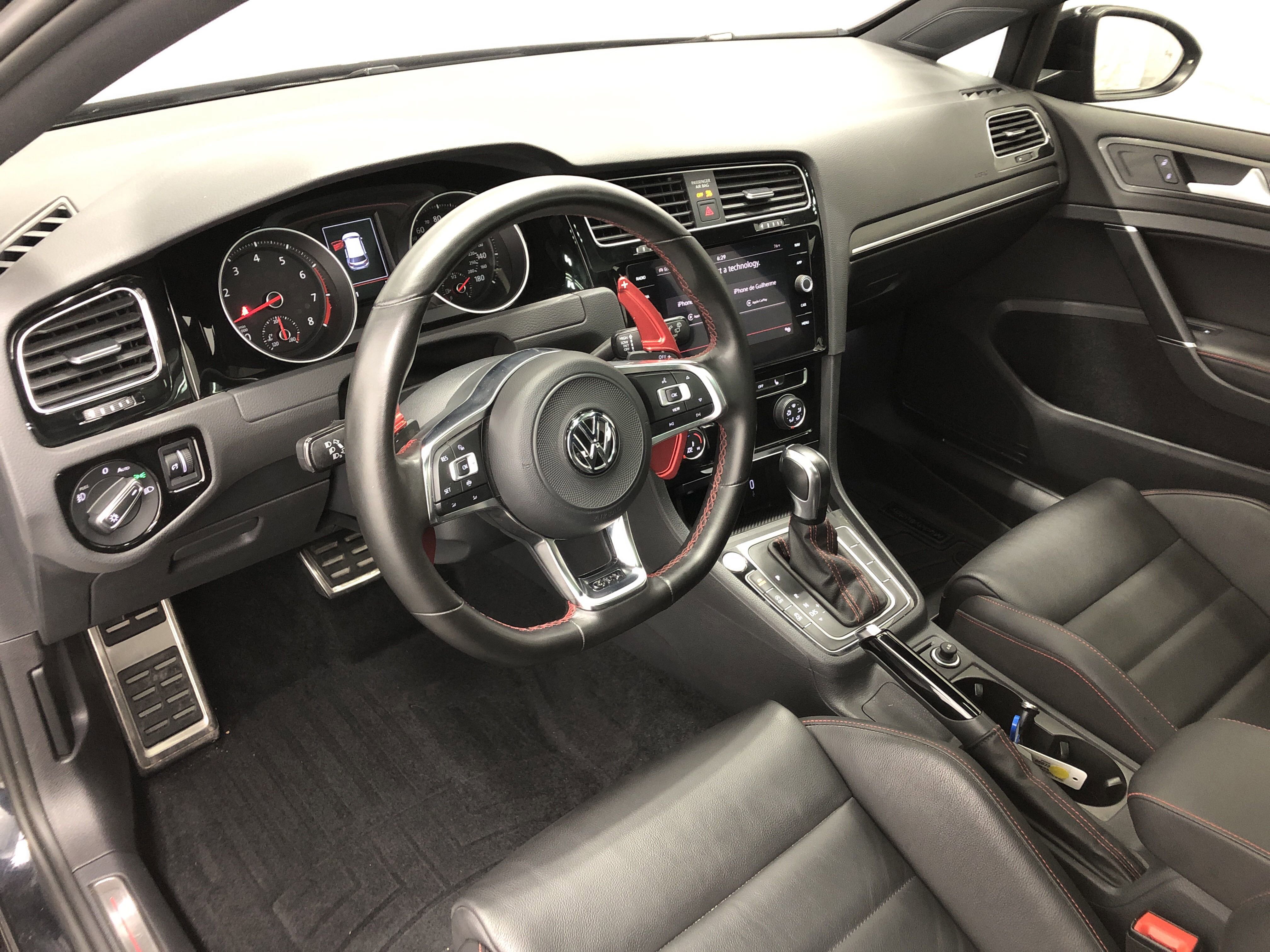 Used 2021 Volkswagen GTI SE image 9