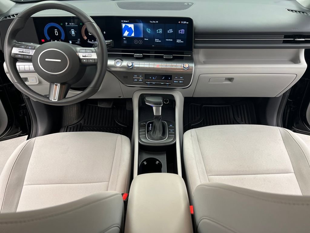 Used 2025 Hyundai Kona SEL FWD image 35