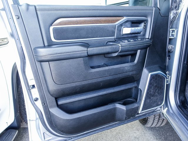 Used 2024 RAM 2500 Laramie image 29