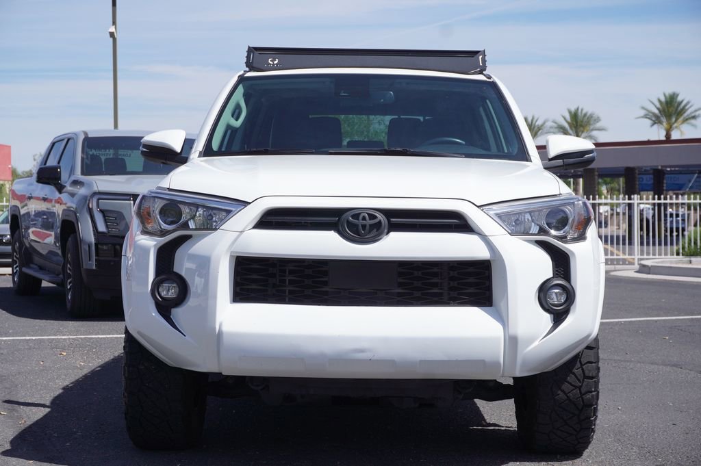 Used 2021 Toyota 4Runner SR5 Premium w/ Moonroof Package RWD image 5