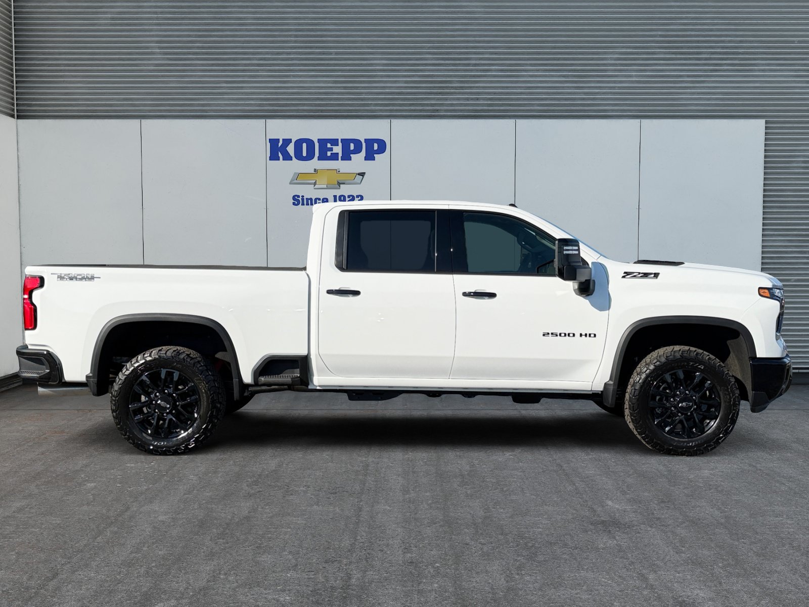 New 2026 Chevrolet Silverado 2500 LTZ w/ LTZ Plus Package AWD/4WD image 6