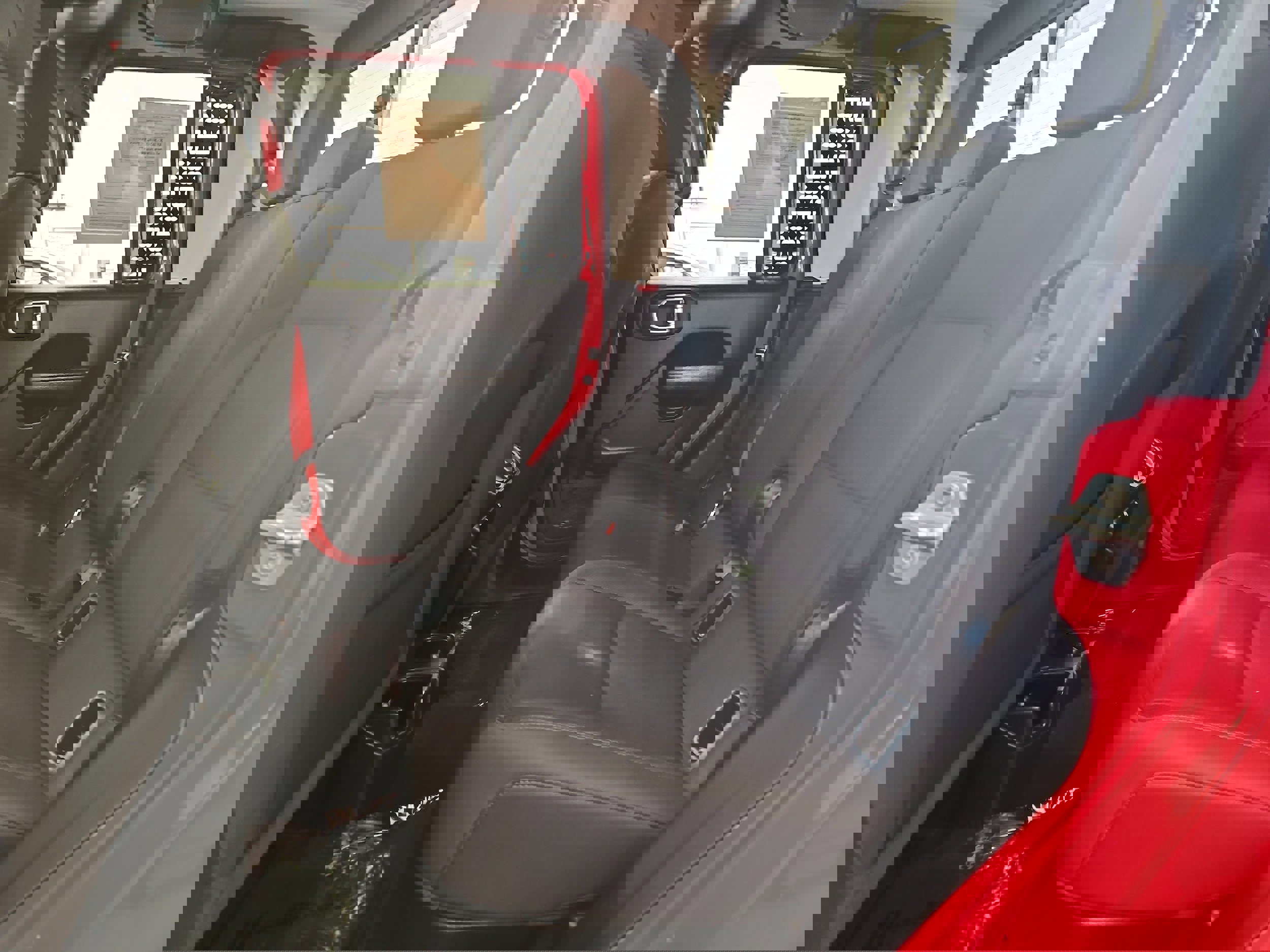 Used 2022 Jeep Gladiator Willys image 12