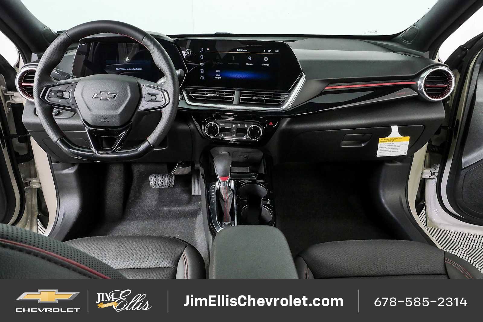 New 2026 Chevrolet Trax RS w/ Sunroof Package FWD image 17