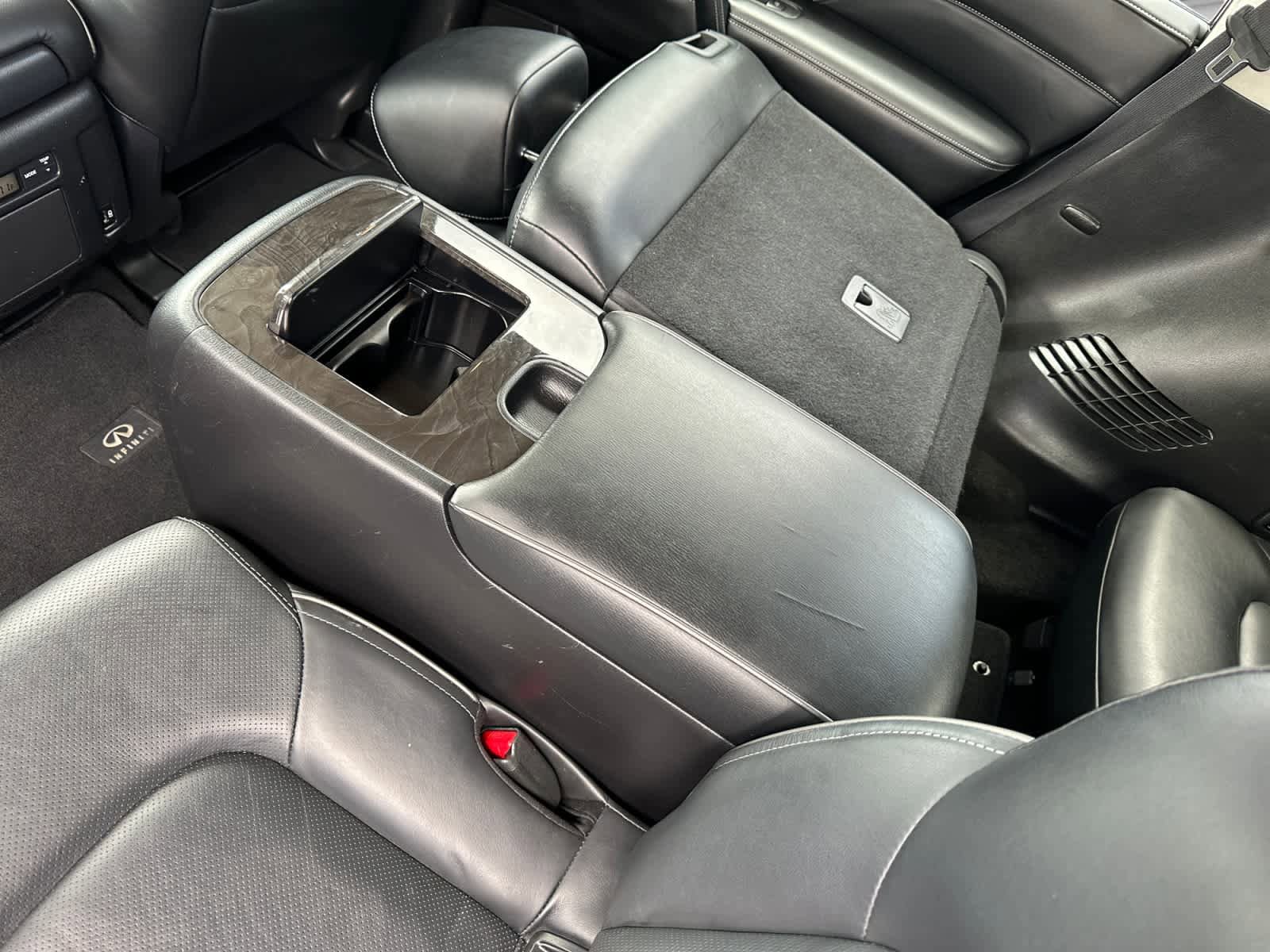 Used 2024 INFINITI QX80 Luxe AWD/4WD image 24