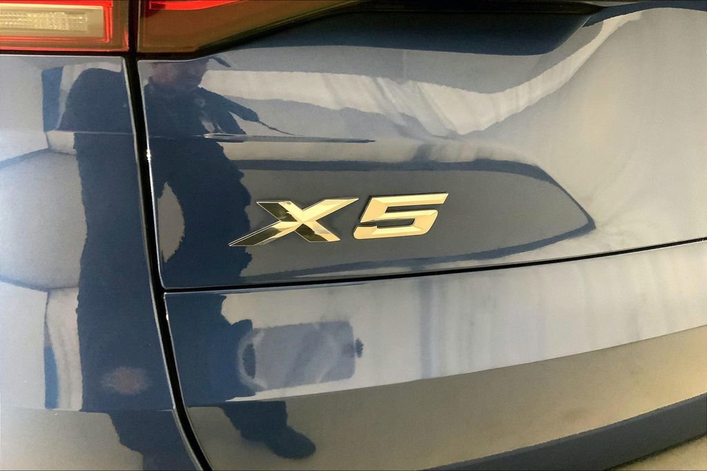 Used 2019 BMW X5 xDrive40i w/ Convenience Package image 7