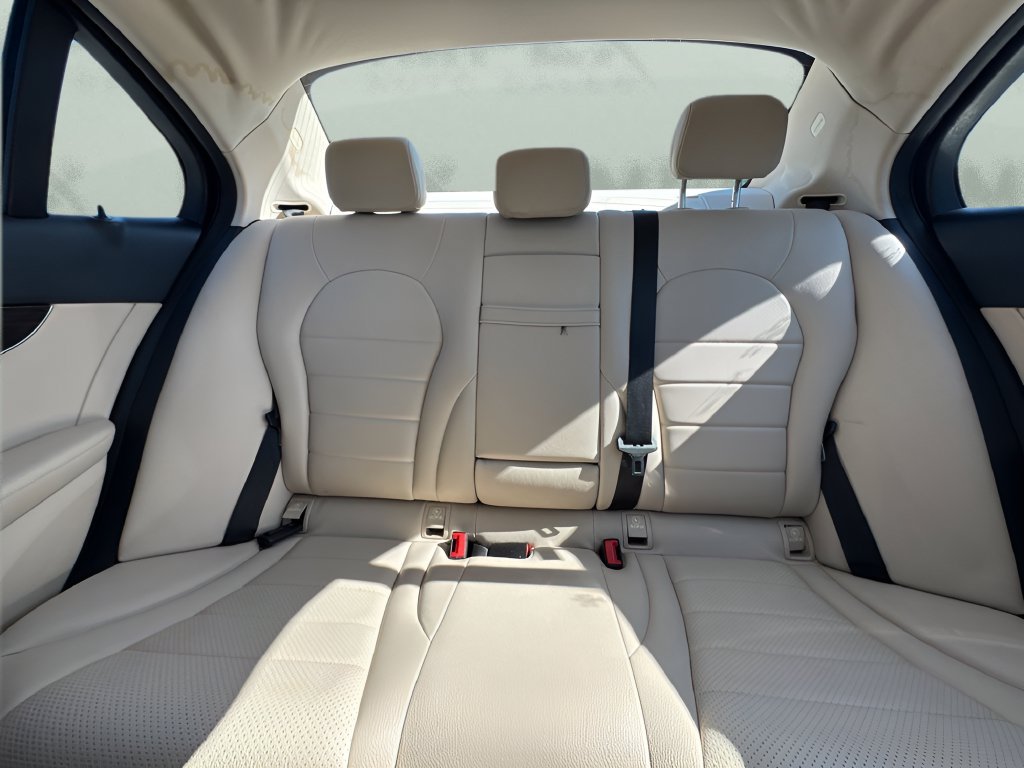 Used 2018 Mercedes-Benz C 300 Sedan image 10