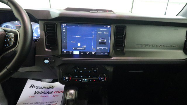 Used 2025 Ford Bronco Big Bend image 13