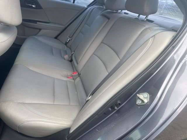 Used 2017 Honda Accord EX-L image 12
