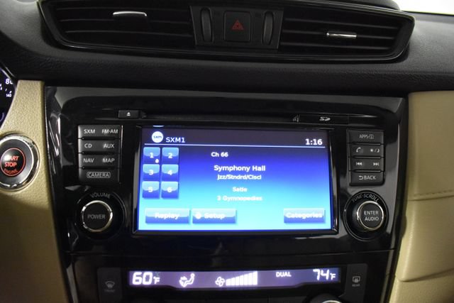 Used 2017 Nissan Rogue SV w/ SV Premium Package FWD image 20