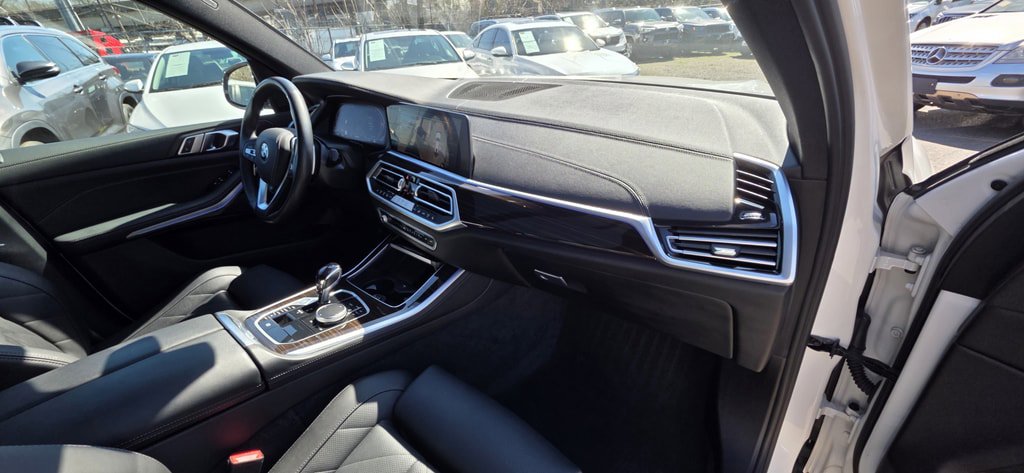 Used 2023 BMW X5 xDrive40i w/ Premium Package AWD/4WD image 45