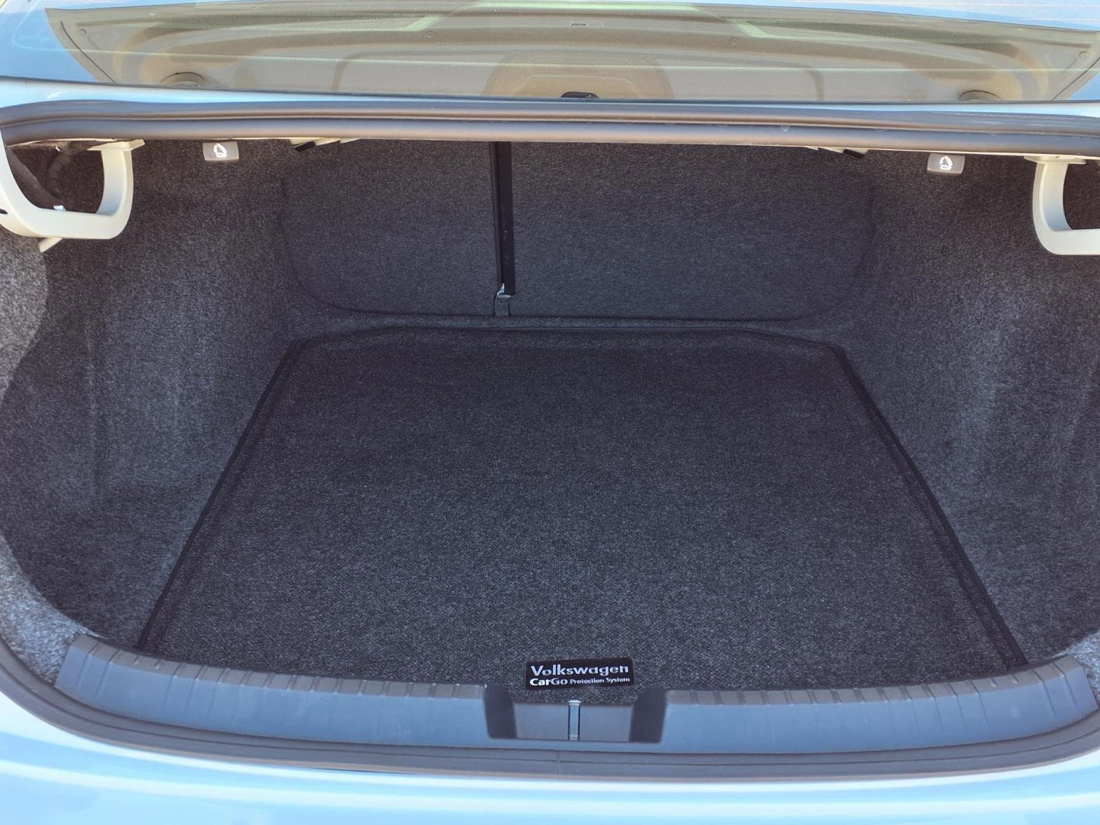 Used 2021 Volkswagen Jetta GLI Autobahn w/ GLI Autobahn Black Package image 13