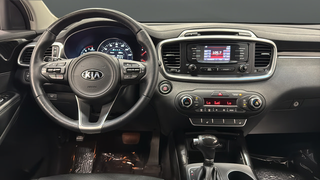 Used 2016 Kia Sorento EX w/ EX Premium Package AWD/4WD image 11
