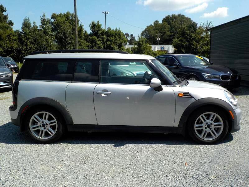 Used 2011 MINI Cooper Clubman w/ Premium Pkg image 6