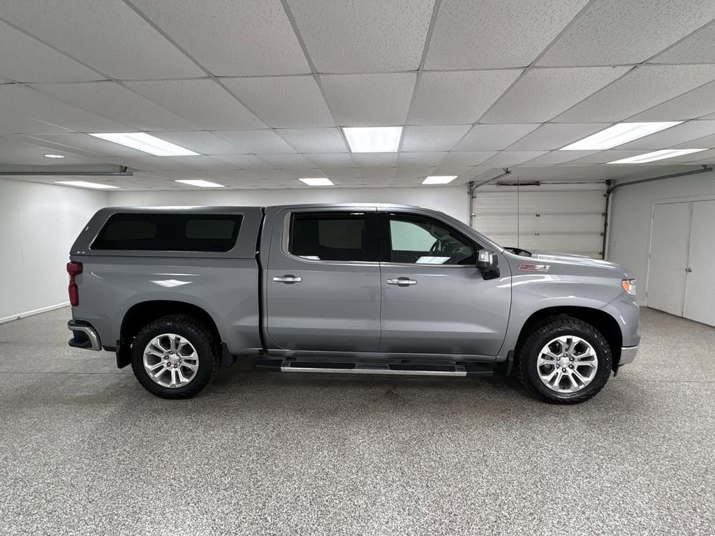 Used 2024 Chevrolet Silverado 1500 LTZ image 9