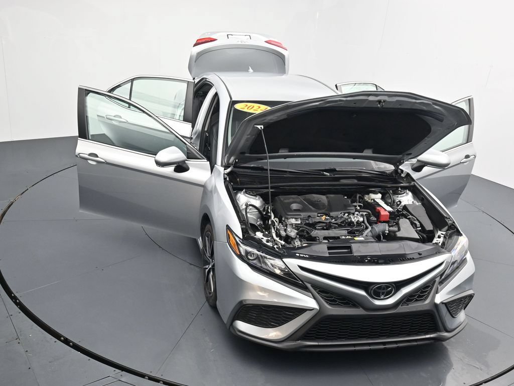 Used 2024 Toyota Camry SE FWD image 40