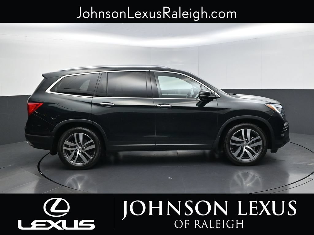 Used 2016 Honda Pilot Touring image 6