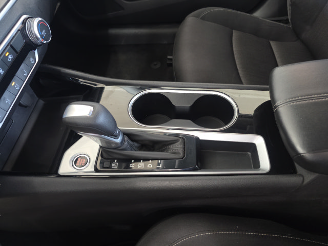Used 2024 Nissan Altima 2.5 SV FWD image 20