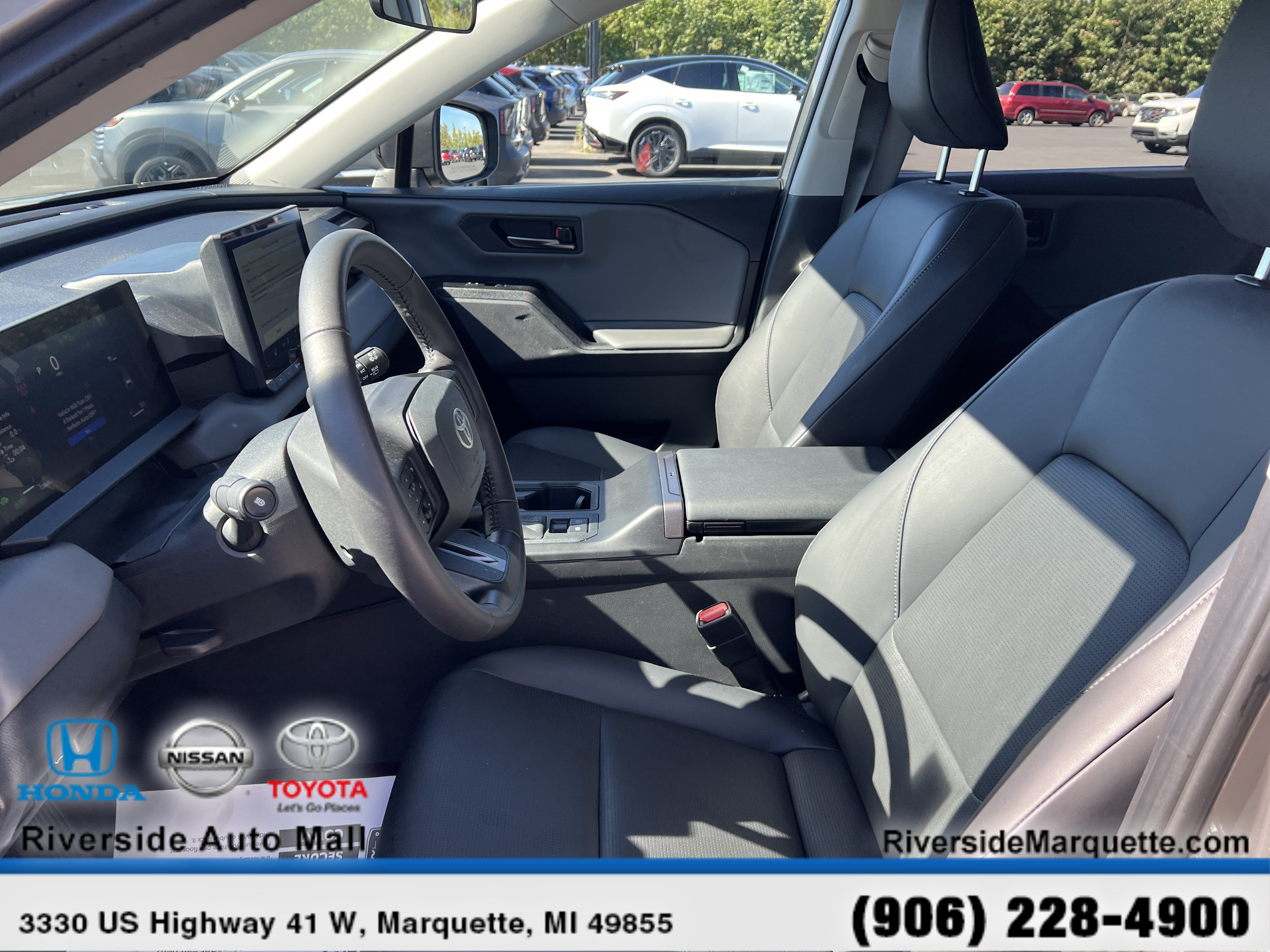 Used 2026 Toyota RAV4 XLE Premium AWD/4WD image 15