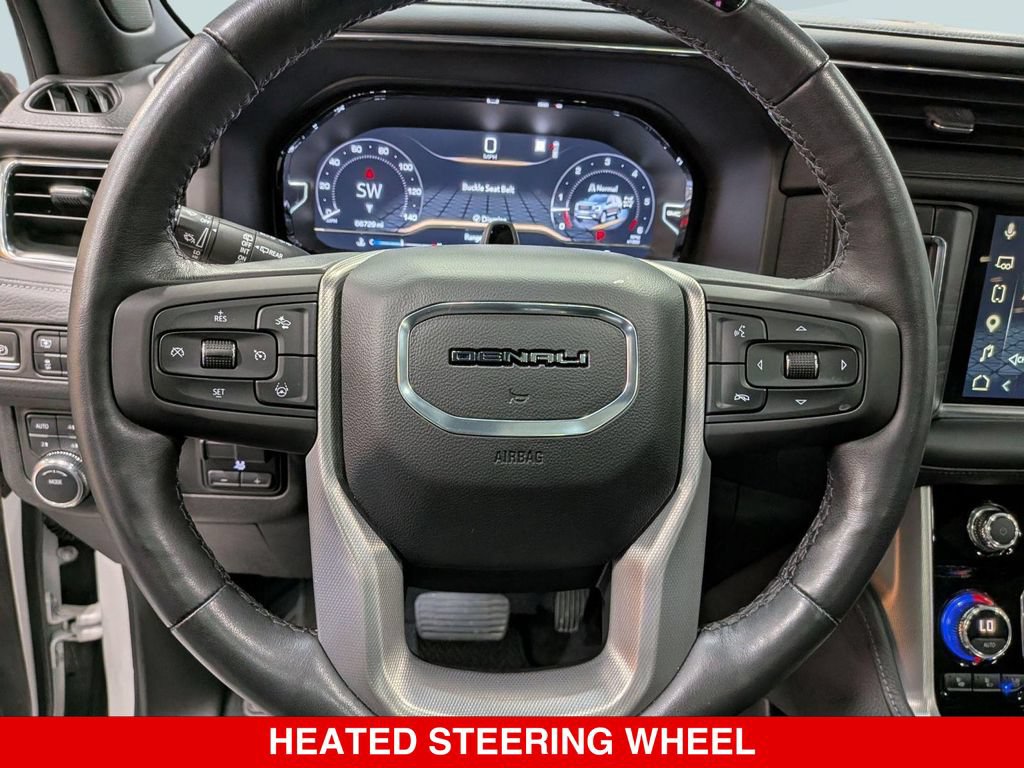 Used 2023 GMC Yukon Denali w/ Advanced Technology Package AWD/4WD image 16