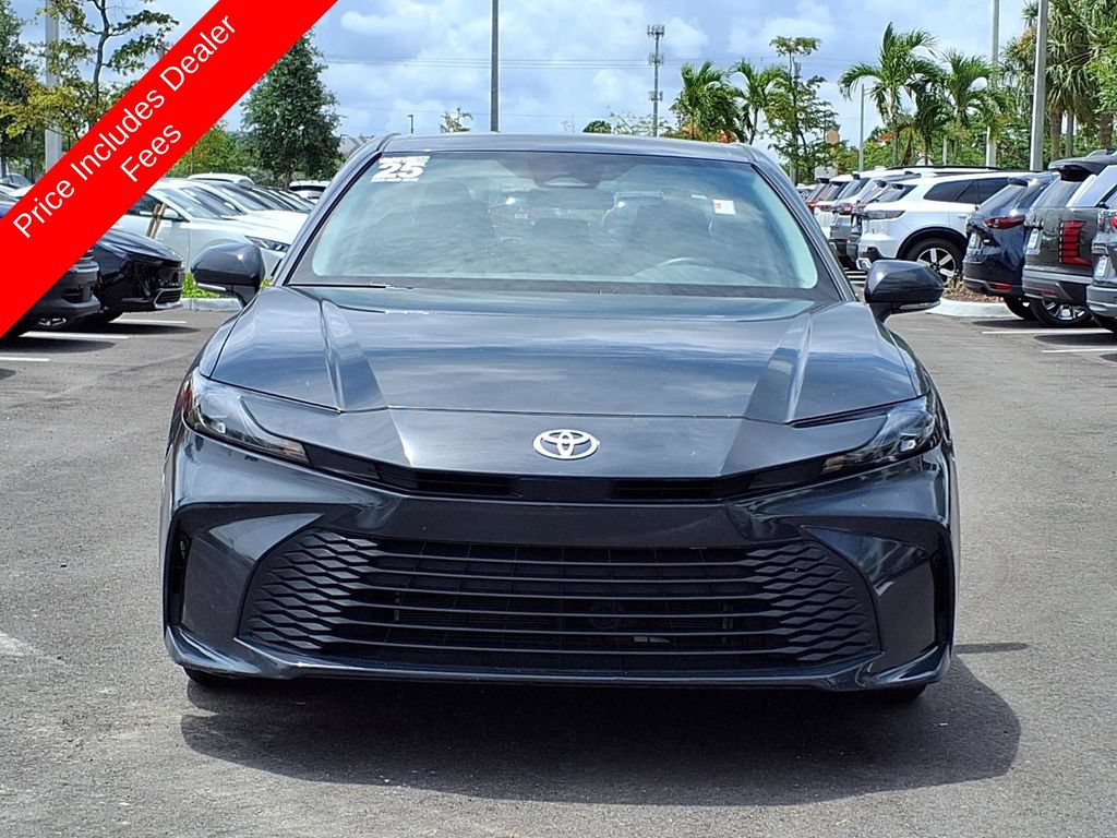 Used 2025 Toyota Camry LE FWD image 2