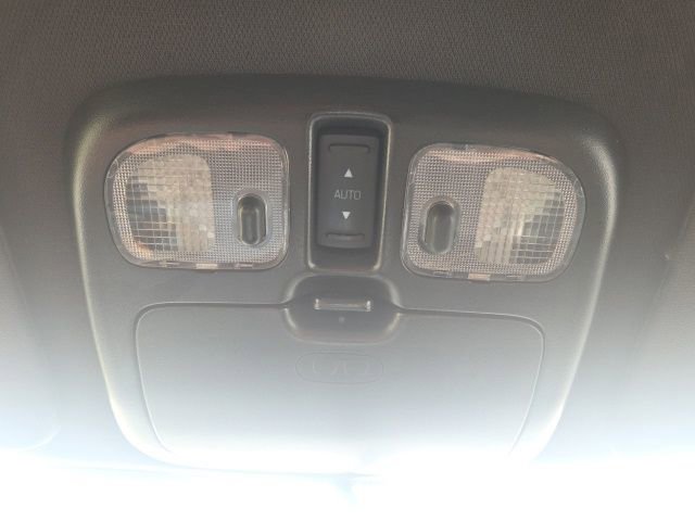 Used 2011 Ford Escape Limited w/ 302A Rapid Spec Order Code FWD image 28