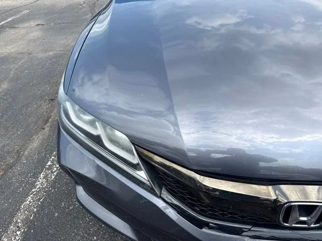 Used 2017 Honda Accord EX-L image 3