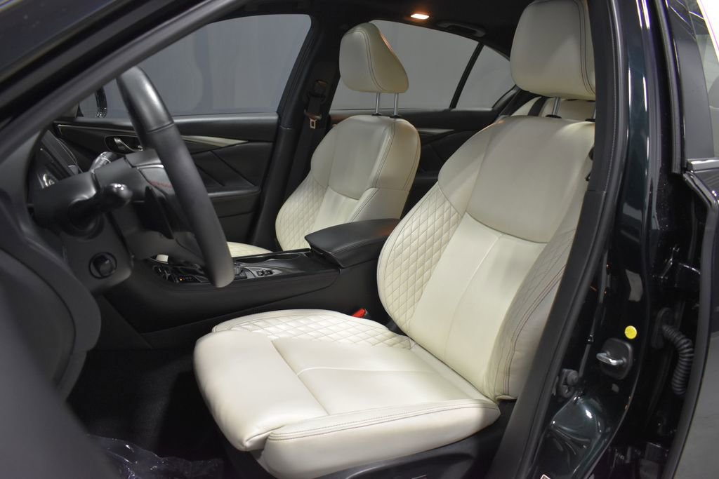 Used 2023 INFINITI Q50 Red Sport 400 w/ Black Opal Edition image 5