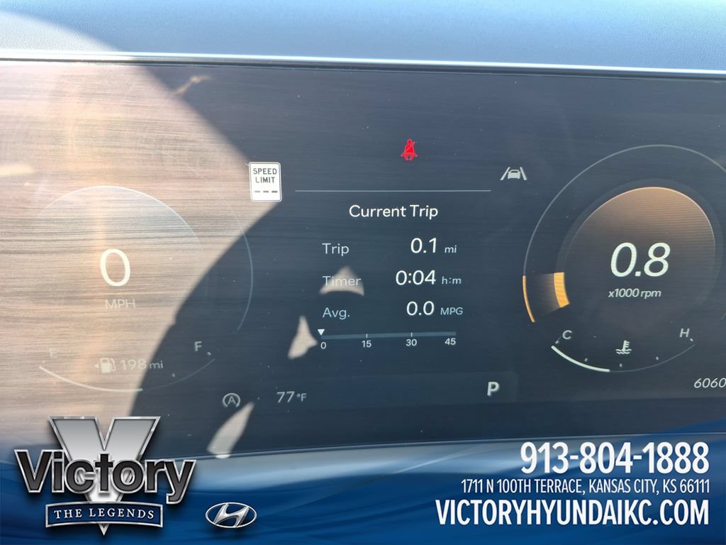 Used 2025 Hyundai Tucson Limited AWD/4WD image 15