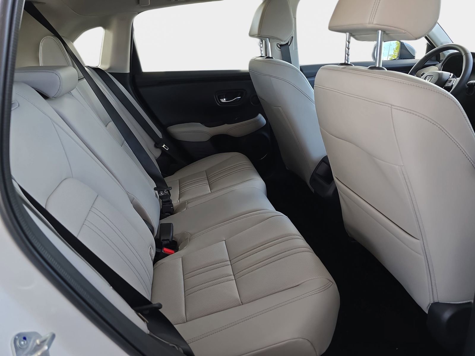 New 2027 Honda HR-V EX-L image 11
