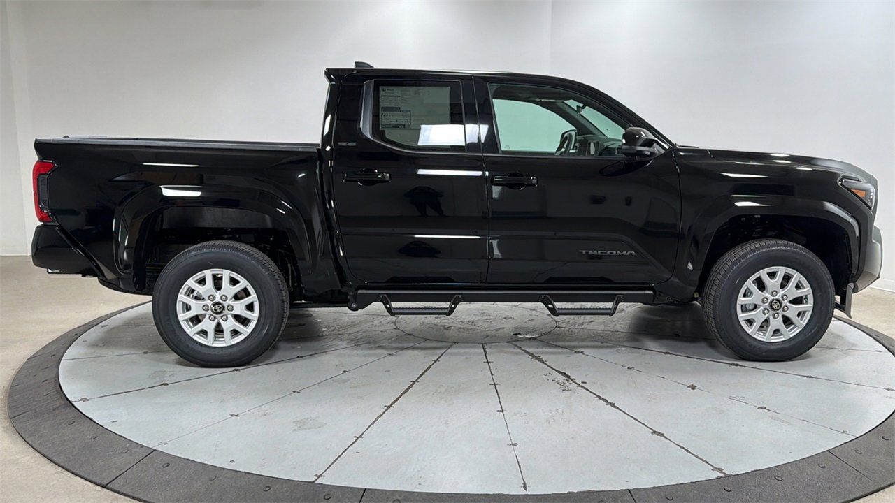 New 2026 Toyota Tacoma SR5 image 6