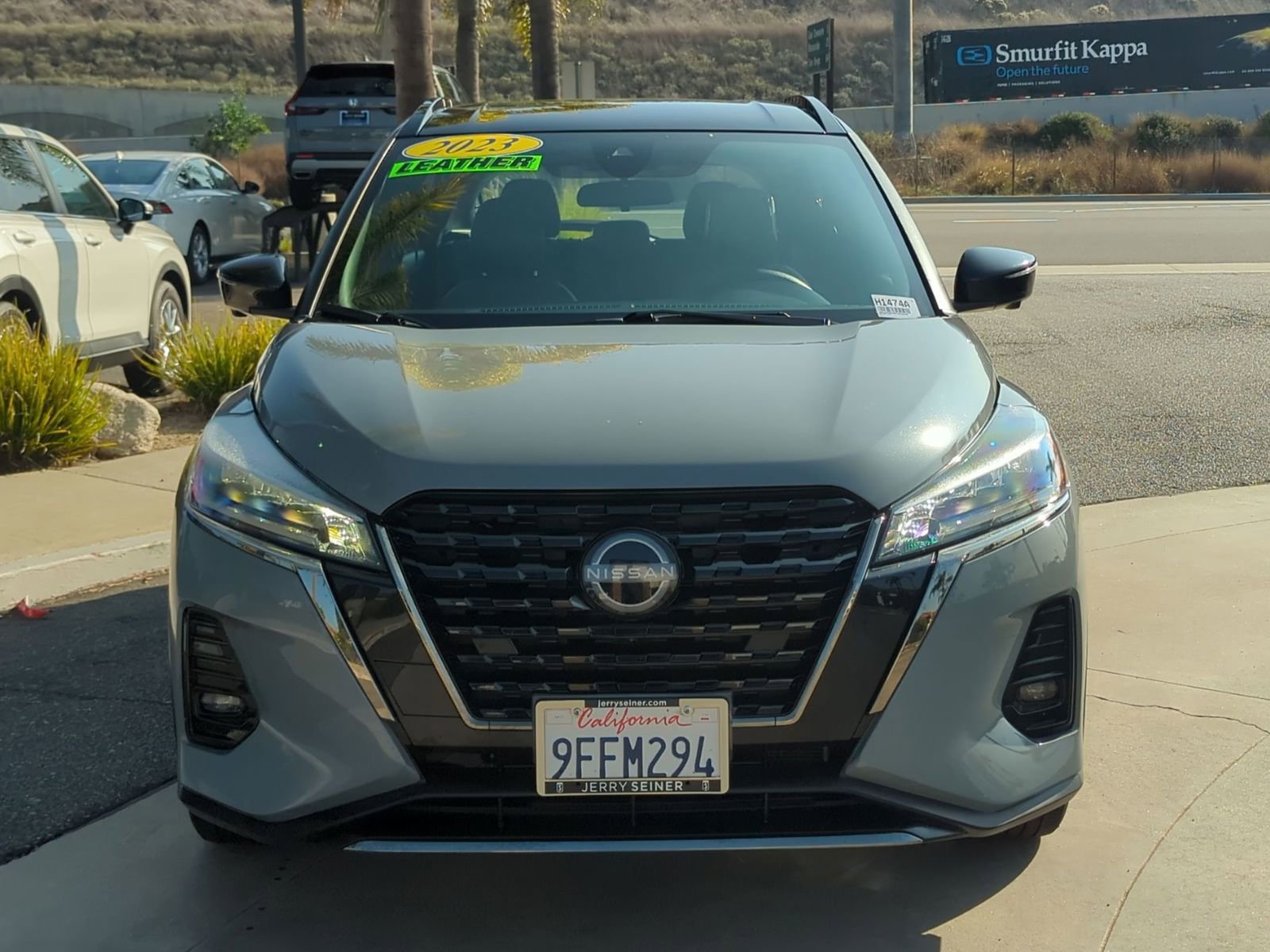 Used 2023 Nissan Kicks SR w/ SR Premium Package image 8