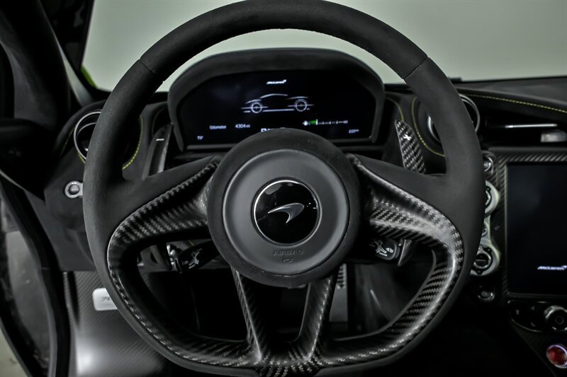 Used 2021 McLaren 765LT RWD image 28