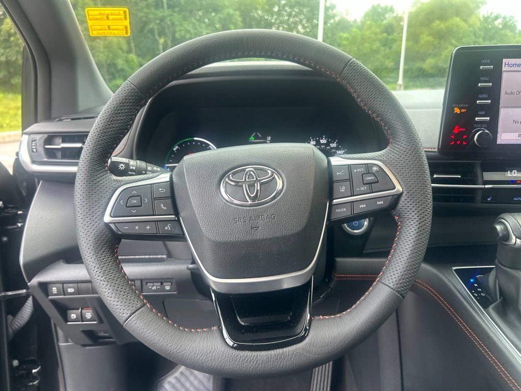 Certified 2023 Toyota Sienna XSE AWD/4WD image 14