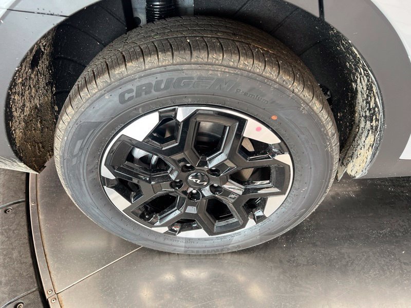 New 2026 Kia Sorento S AWD/4WD image 9