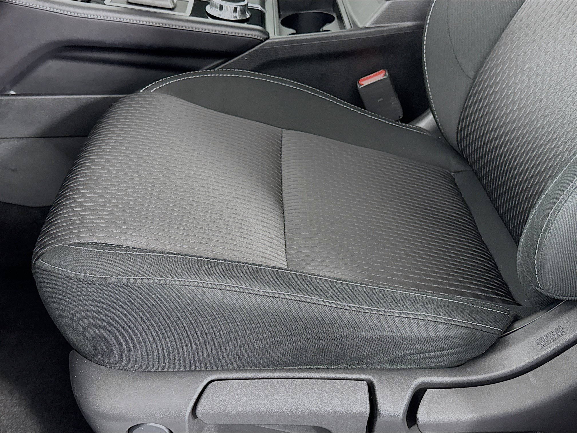 Used 2023 Mitsubishi Outlander ES FWD image 18
