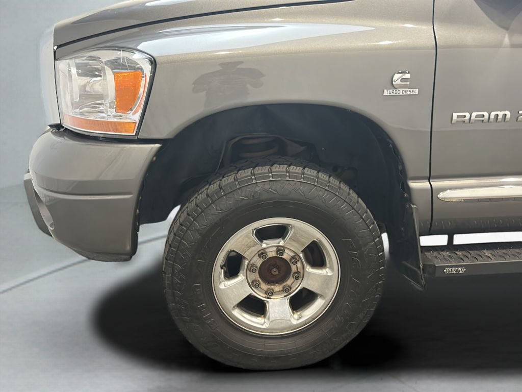 Used 2006 Dodge Ram 2500 Truck Laramie AWD/4WD image 29