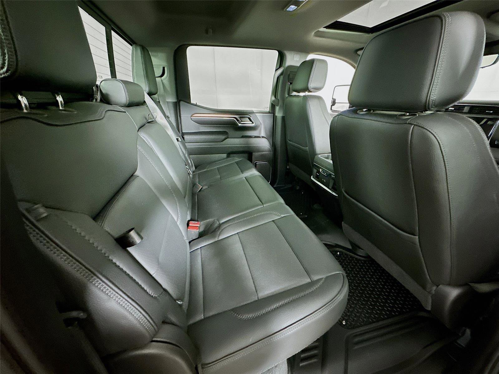 Used 2024 GMC Sierra 1500 Denali w/ Denali Reserve Package image 23