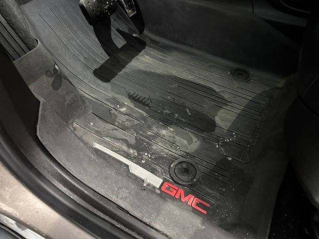 Used 2023 GMC Acadia AT4 w/ Preferred Package image 35