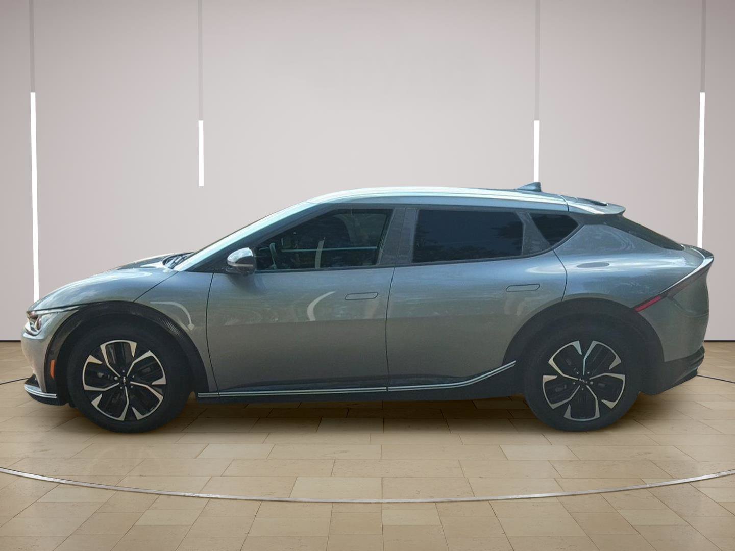 Used 2022 Kia EV6 Wind w/ Wind Technology Package AWD/4WD image 17