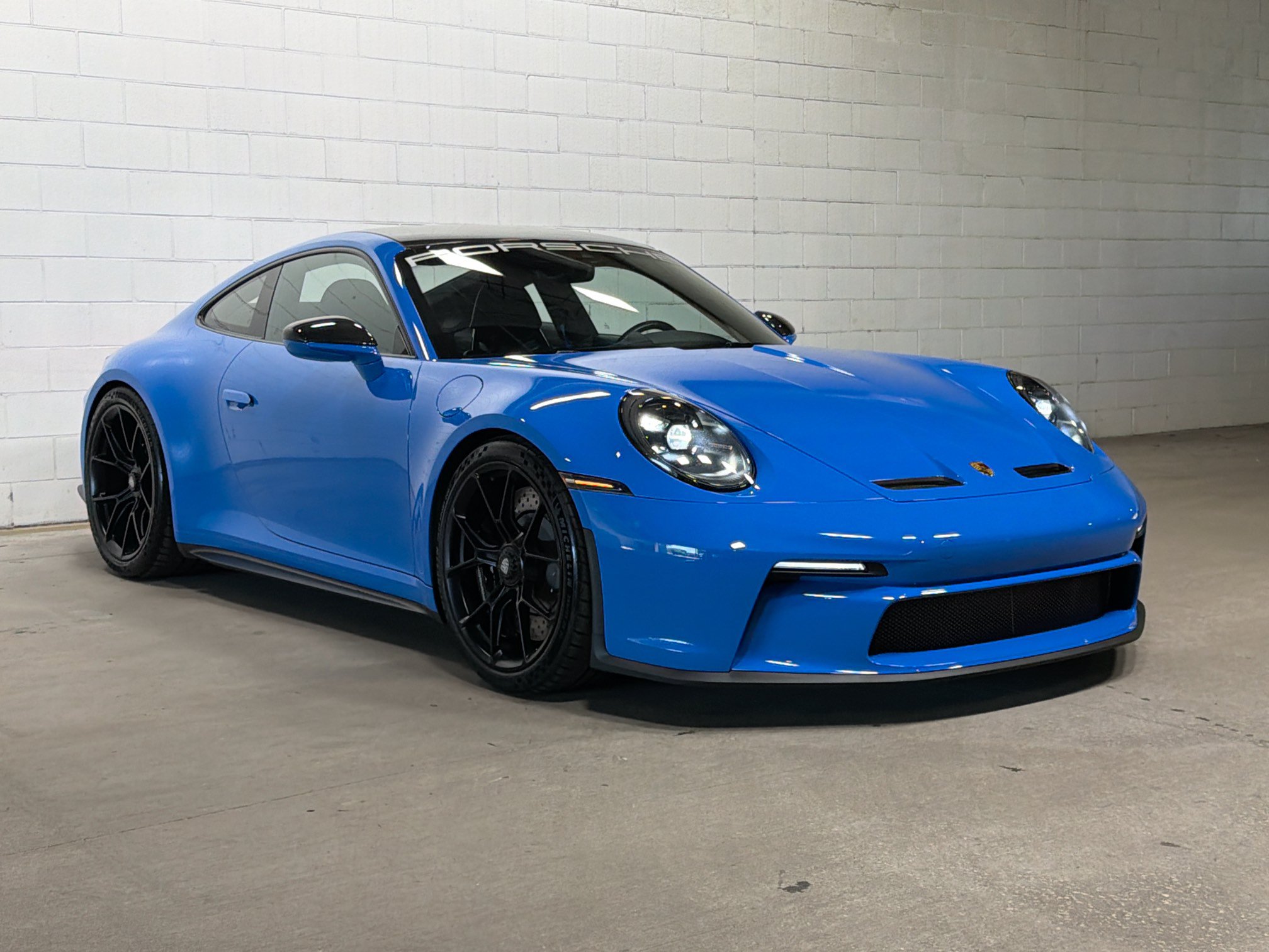 Certified 2023 Porsche 911 GT3 RWD image 6