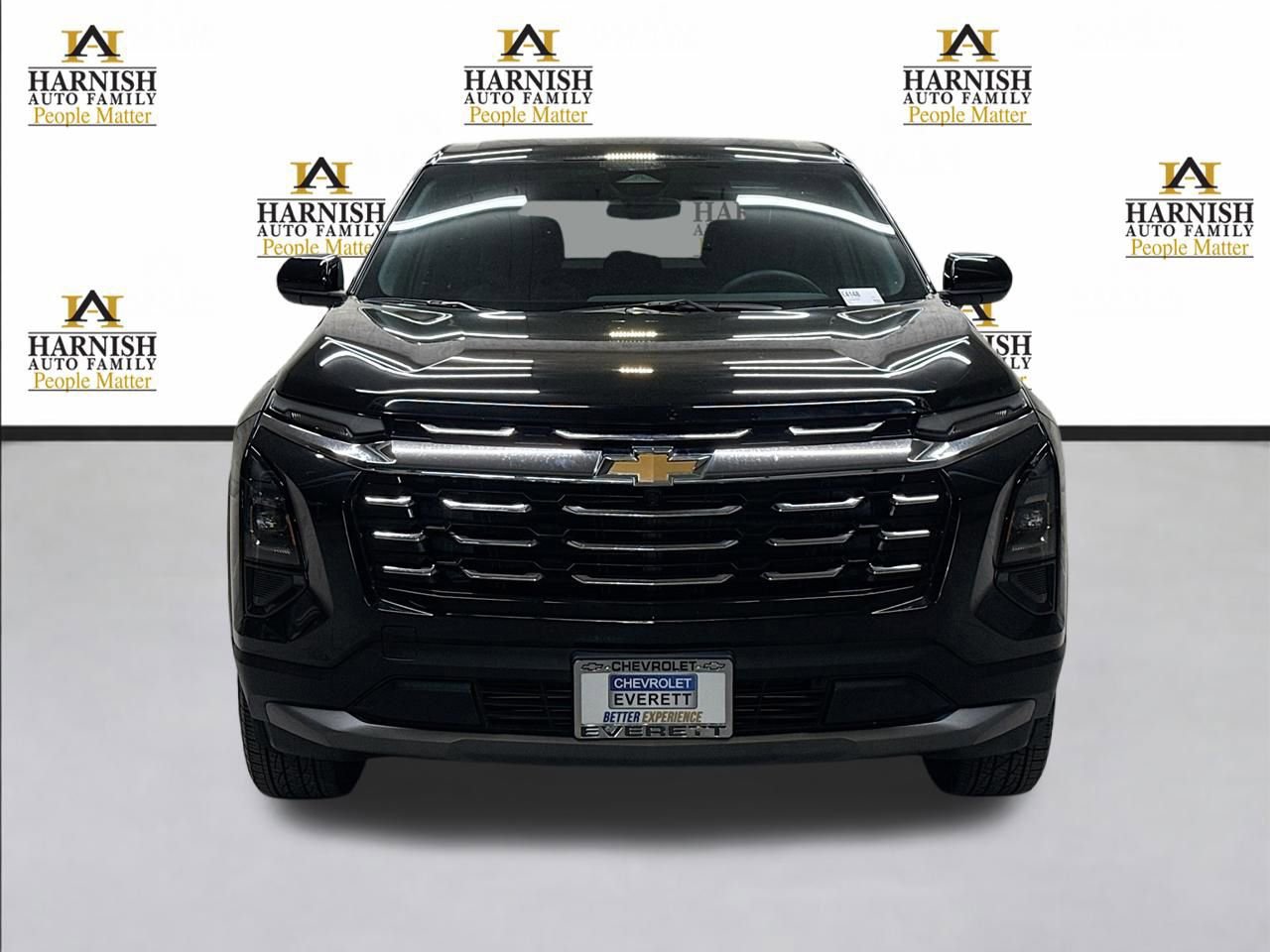 Used 2025 Chevrolet Equinox LT FWD image 2