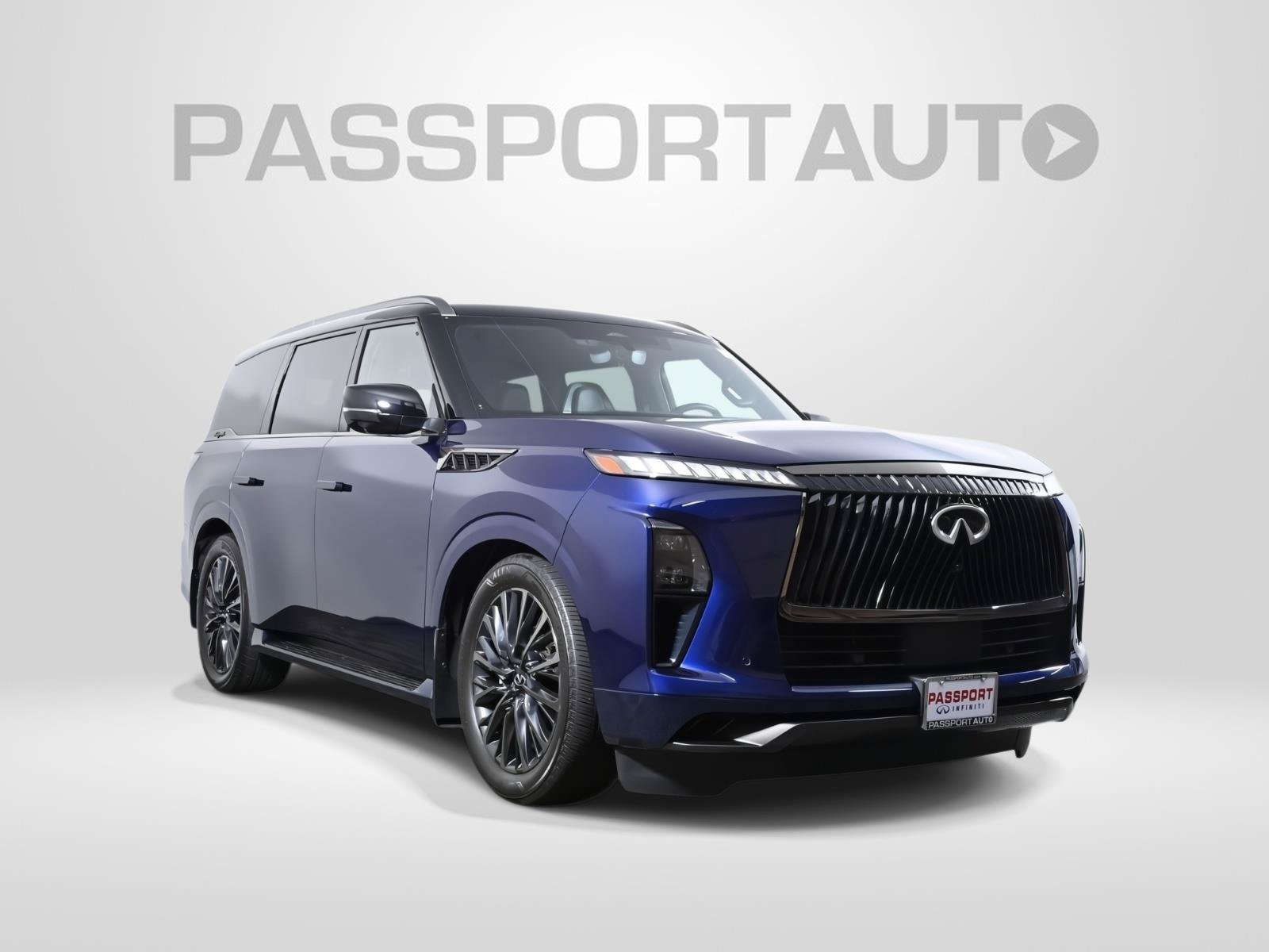 Used 2025 INFINITI QX80 Autograph w/ Autograph Exterior Package AWD/4WD image 3