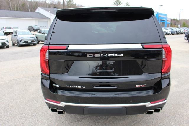 Used 2025 GMC Yukon Denali w/ Sun & Power Step Package image 49