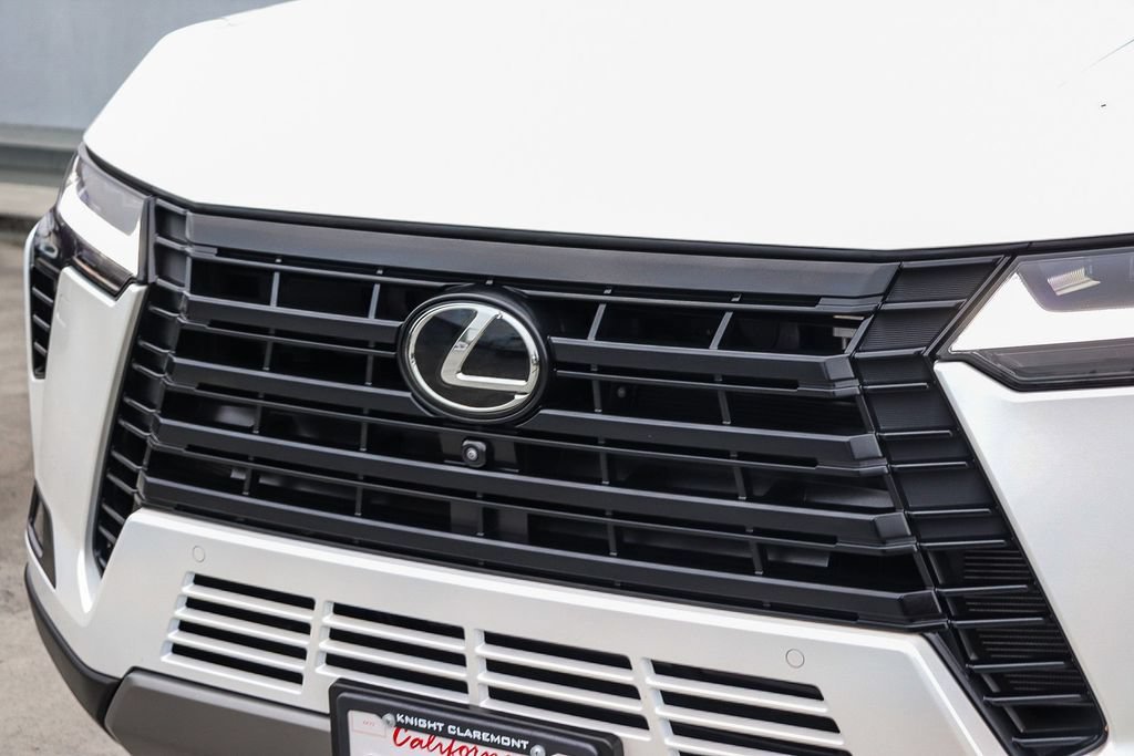 Used 2025 Lexus GX 550 AWD/4WD image 6