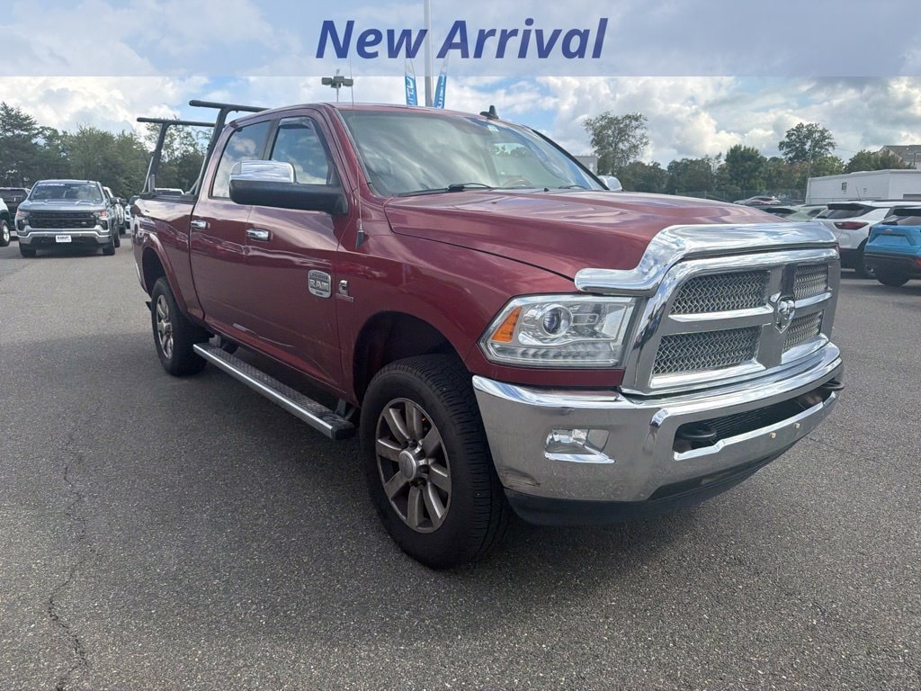 Used 2014 RAM 2500 Longhorn w/ Convenience Group AWD/4WD image 2