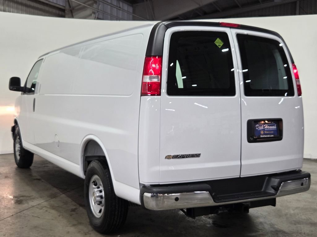 New 2025 Chevrolet Express 3500 Extended w/ Driver Convenience Package image 14